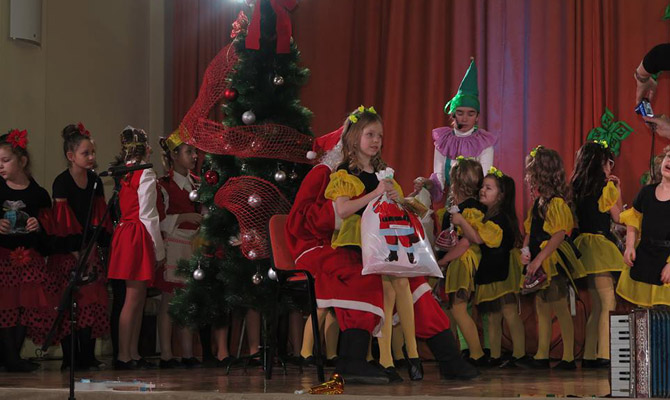 Zvezdice Újévi műsora 2016. december képek